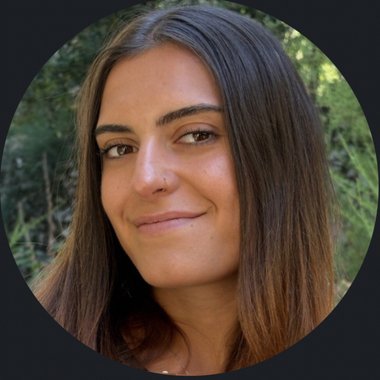 Agathe M. - Freelance Co Writer