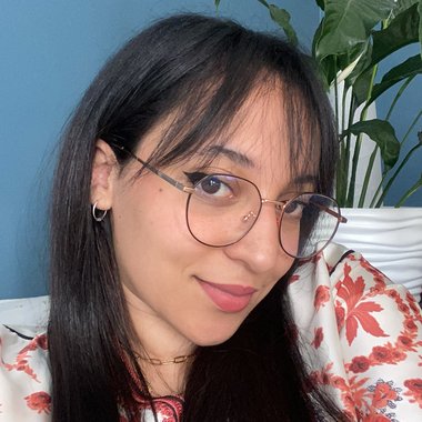 Hanae L. - Freelance Co Writer