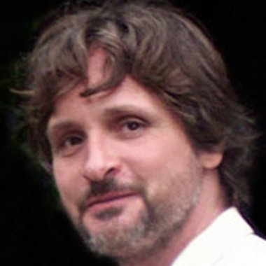 Lewis O. - Freelance Developer