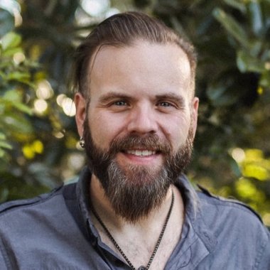 Landon P. - Freelance Graphic Designer