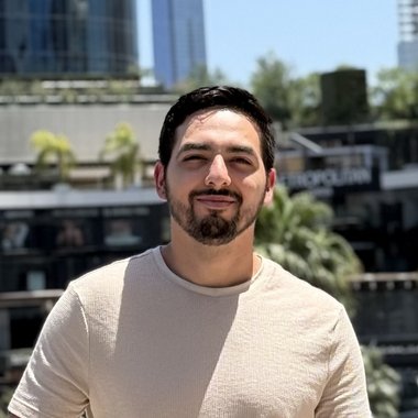 Sebastian G. - Freelance Developer