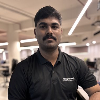 HEMANDH S. - Freelance Web Developer