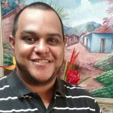JorgeRosales03 - Freelance Graphic Designer