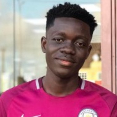 Prince O. - Freelance Graphic Designer