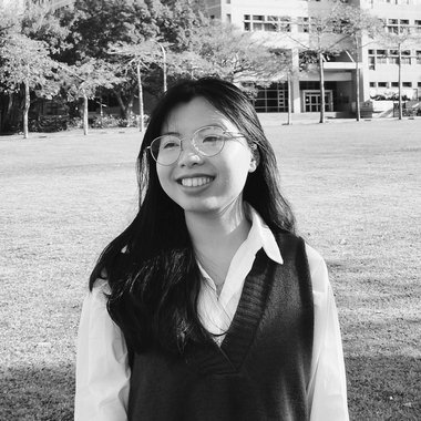 Jaslina - Freelance Designer