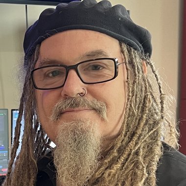 Kevin B. - Freelance Film Director