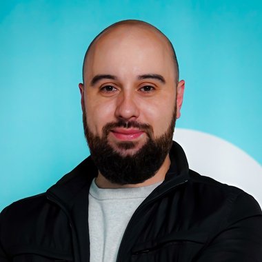 Samuel C. - Freelance Ui Designer