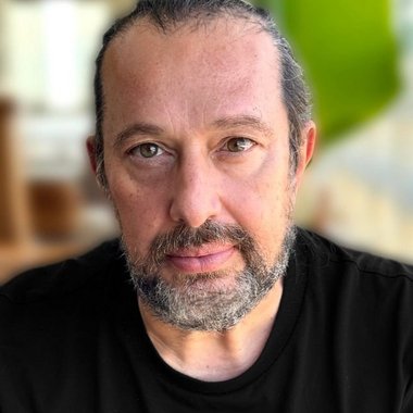George V. - Freelance Film Composer