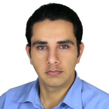 Editomax10 - Freelance Graphic Designer