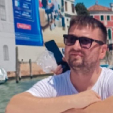 Ilie M. - Freelance Web Developer