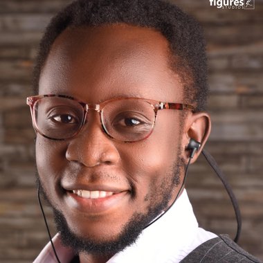 Daniel B. - Freelance Infographic Designer