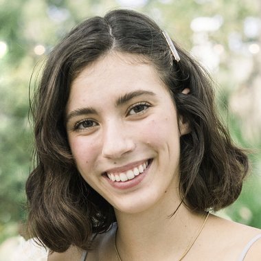 Nikole W. - Freelance Packaging Designer