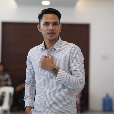 Kim L. - Freelance Motion Graphic Designer