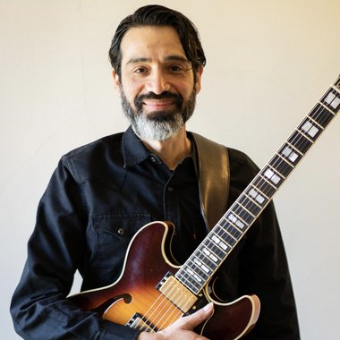 SalvadorVL - Freelance Guitarist