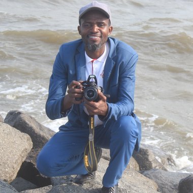 Samuel M. - Freelance Web Developer