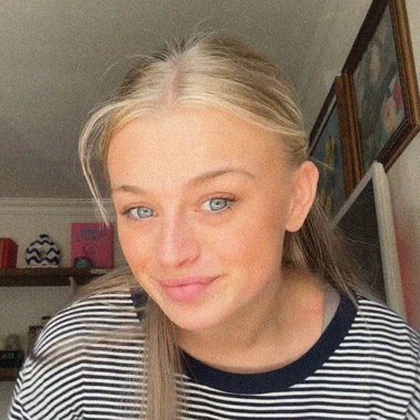 Katie W. - Freelance Designer