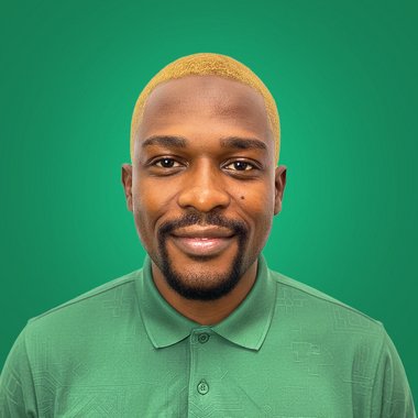 Yusuf B. - Freelance Brand Designer