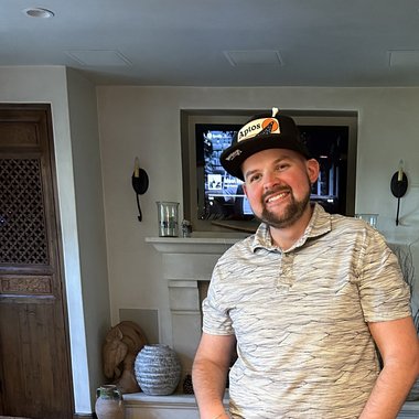 Cole R. - Freelance Graphic Designer