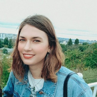 Aliona V. - Freelance Brand Designer