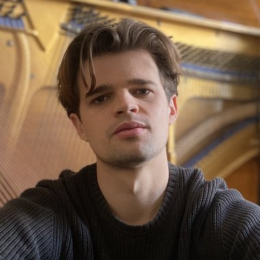 Richard J. - Freelance Music Composer