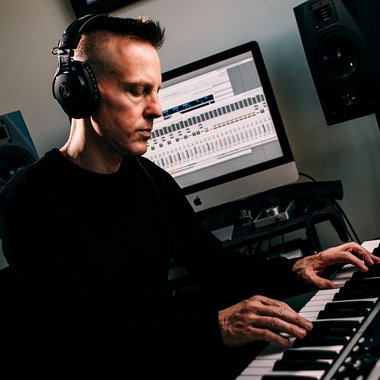 Raymond W. - Freelance Sound Designer