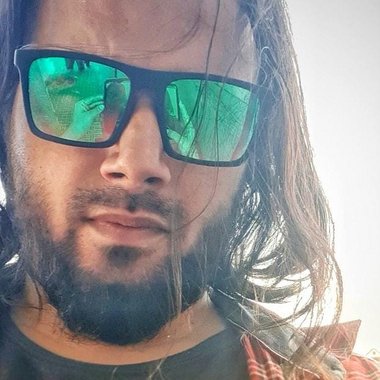Bhnau G. - Freelance Mastering Engineer