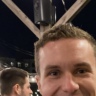 Thomas E. - Freelance Web Developer