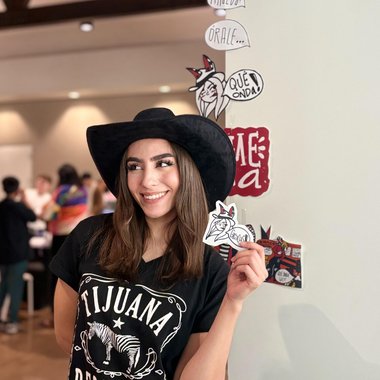 Ximena V. - Freelance Illustrator