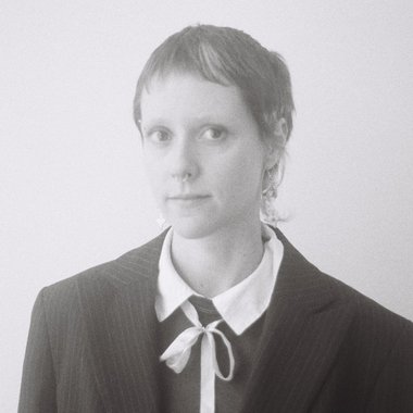 june s. - Freelance Social Media Freelancer