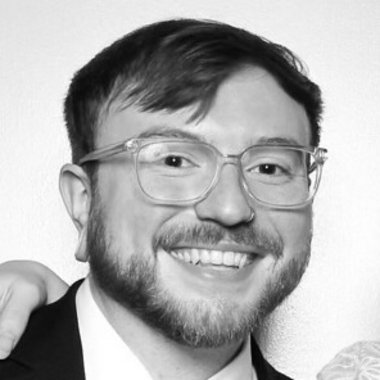 Ian F. - Freelance Developer