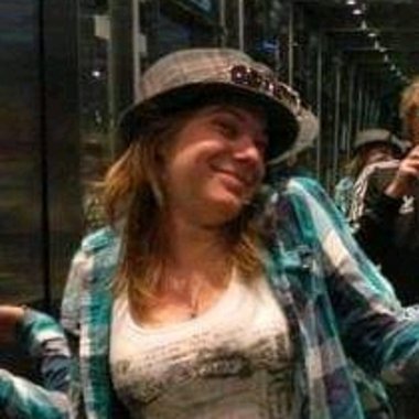 Elise G. - Freelance Content Creator