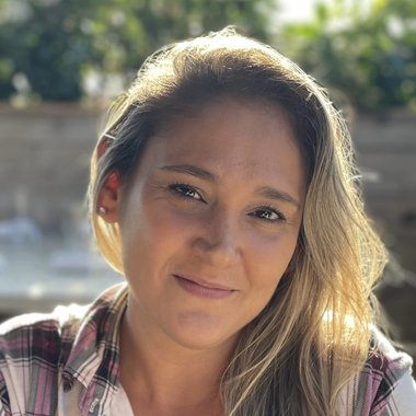 Pam P. - Freelance Art Director