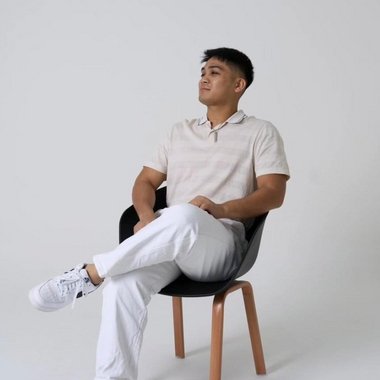 Francisco M. - Freelance Graphic Designer