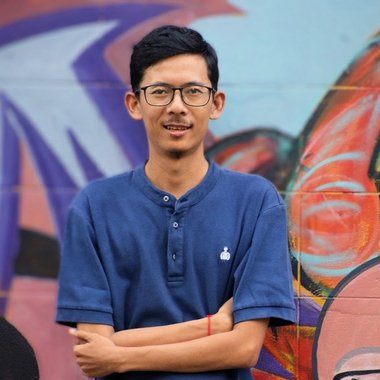 Hein A. - Freelance Web Developer