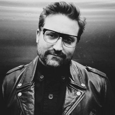 Santino S. - Freelance Creative Director