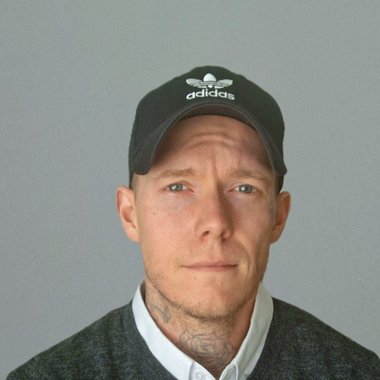 Brian R. - Freelance Graphic Designer