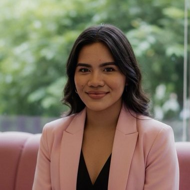 Rhasie C. - Freelance Content Creator