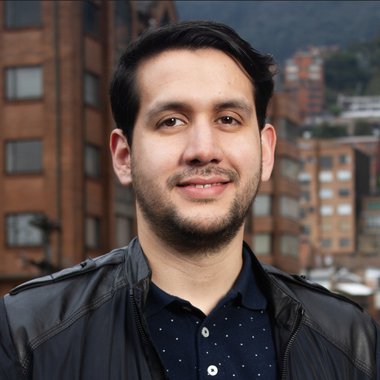 Henry C. - Freelance Ui Designer