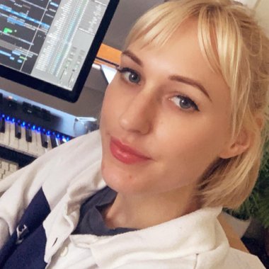 elenaz - Freelance Music Editor
