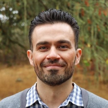 Robert H. - Freelance Web Developer