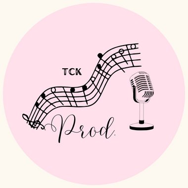 Evelyn T. - Freelance Songwriter