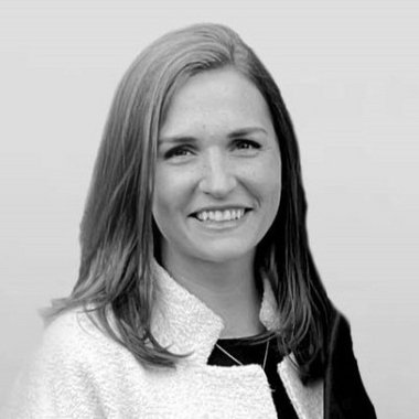 Willow M. - Freelance Designer