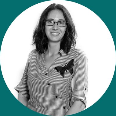 Andreea C. - Freelance Art Director