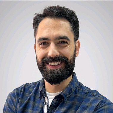 Mirza S. - Freelance Ui Designer