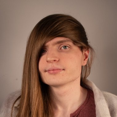 Lucia H. - Freelance Programmer