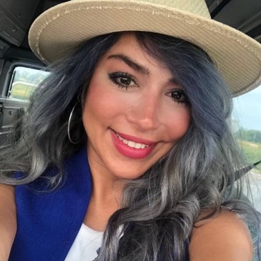 Paniz - Freelance Illustrator