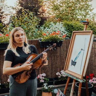 Natalia C. - Freelance Camera Operator