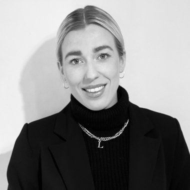 Louise S. - Freelance Marketing Strategist