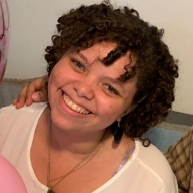 Gisell A. - Freelance Assistant Editor