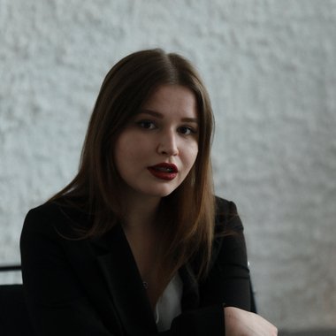 Oleksandra B. - Freelance Social Media Freelancer